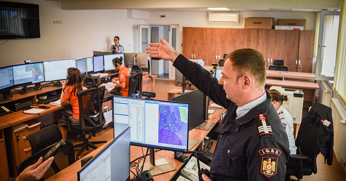 Percenként 22 hívás érkezett a 112-re szilveszterkor